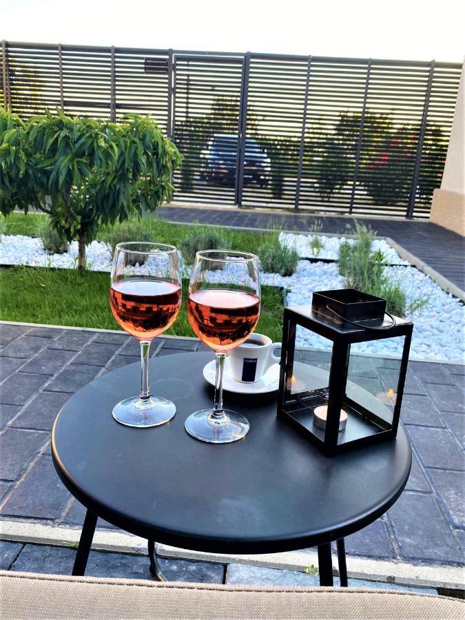 南埃福列 Casa 1A酒店 外观 照片